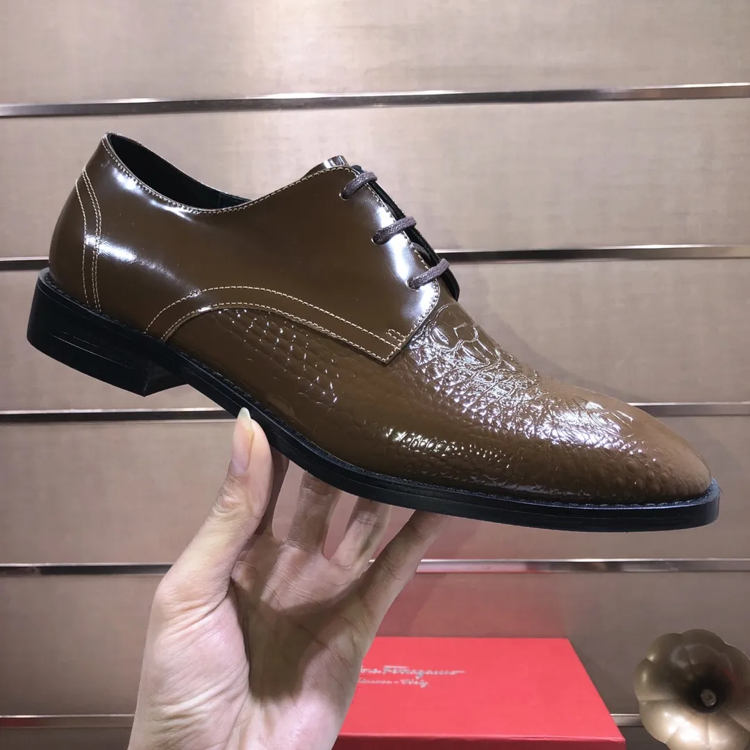 Men's shoes 💰480💰[Ferragamo/Ferragamo] The latest model in the counter, original imported cowhide fabric + sheepskin lining + original luxury metal buckle + original combination outsole, no pressure in comparison 38--44 (custom-made for 45, non-refundable)